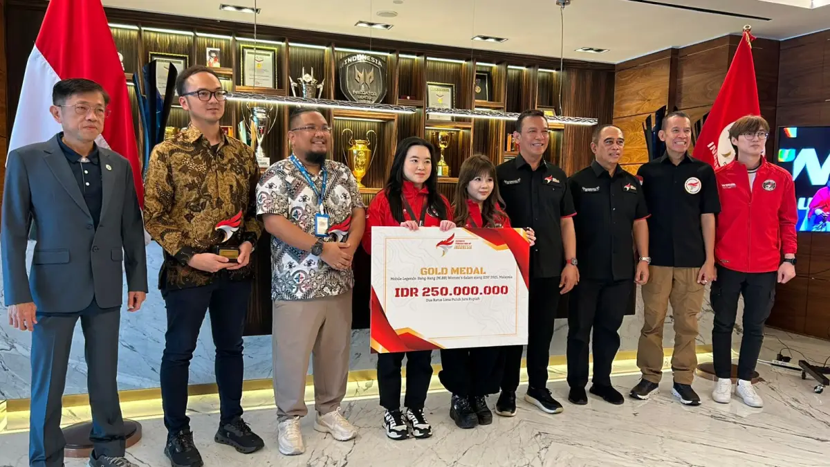 PB ESI Apresiasi Prestasi Timnas MLBB Women dan Rekor Guinness FFWS 2025