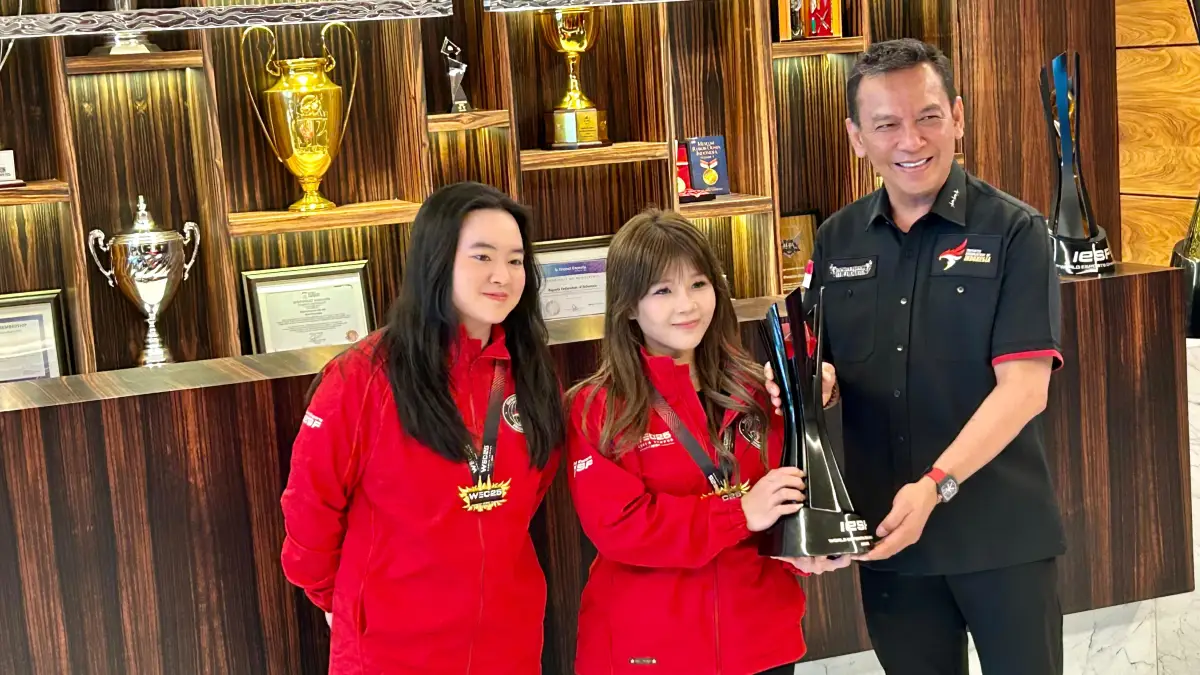 PB ESI Apresiasi Prestasi Timnas MLBB Women dan Rekor Guinness FFWS 2025