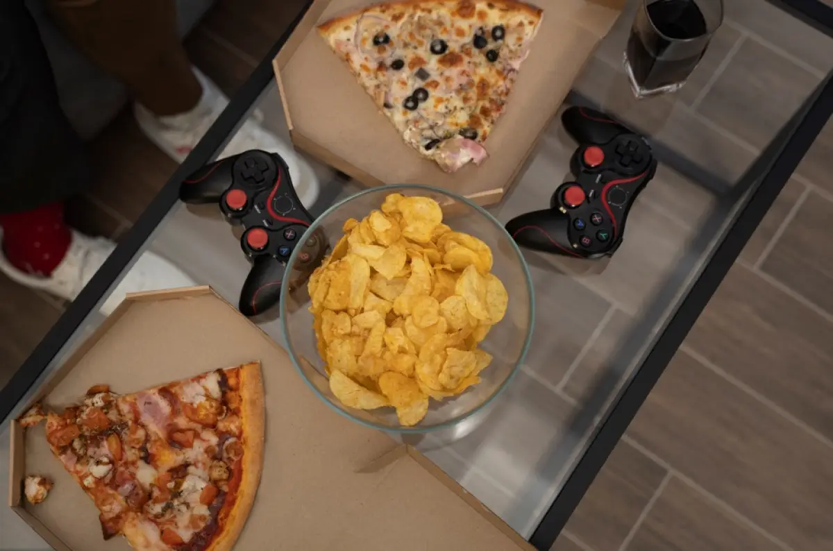 Tips Makan Sehat untuk Performa Maksimal Saat Bermain Game